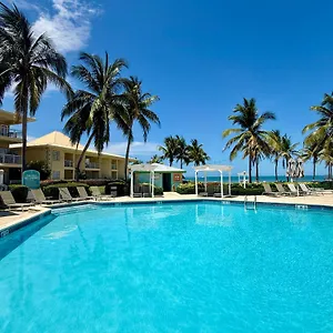 grand-caymanian-resort.comcaribbean.com/