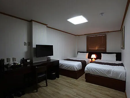Hotel Daewoo Inn Seoul 2*,  South Korea