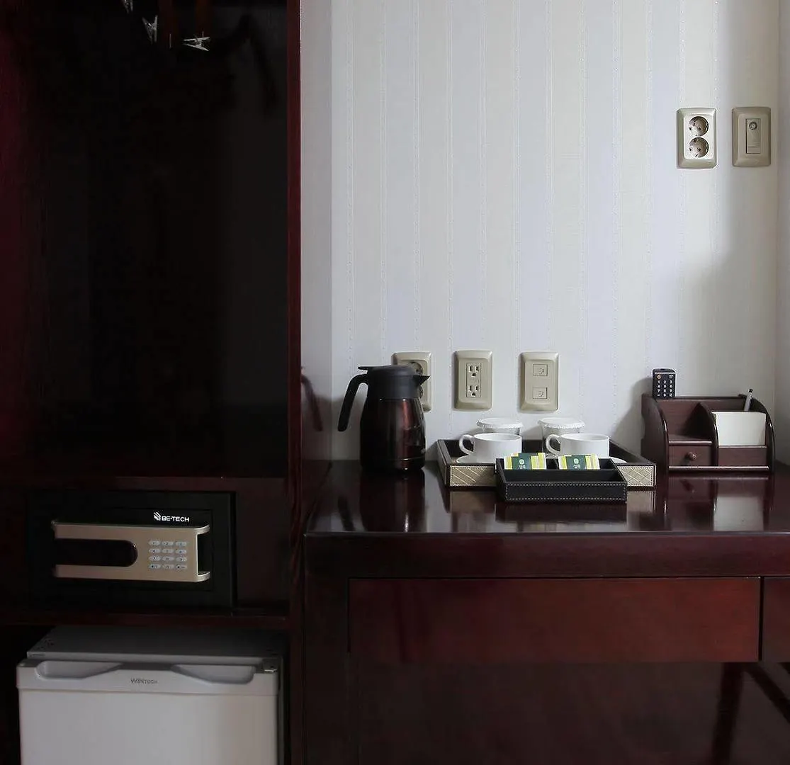 Hotel Daewoo Inn Seoul 2*,